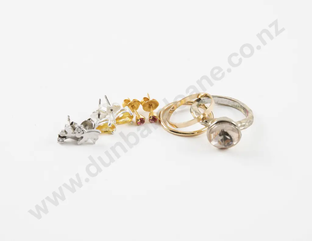 Three Pairs Crystal Set Stud Earrings with Three Rings Image 1++