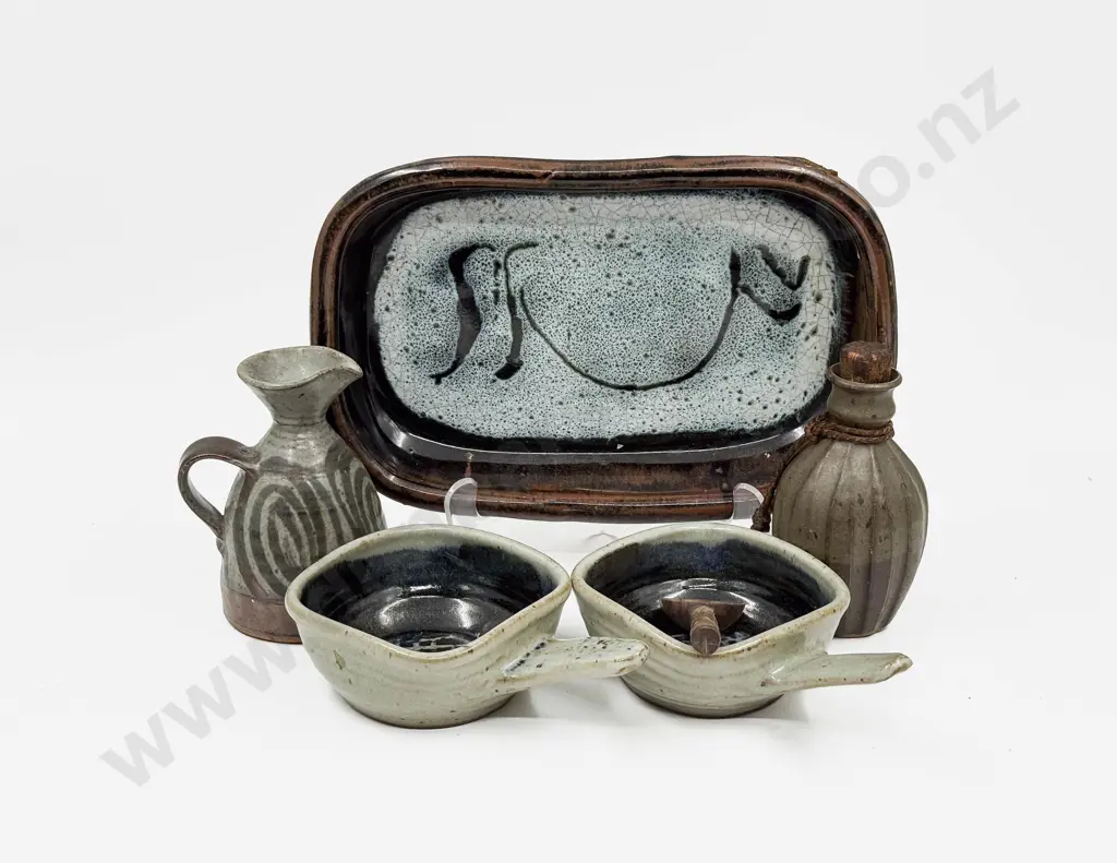Pair of Mirek Smisek Handled Soup Bowls with Assorted NZ Pottery Image 1++