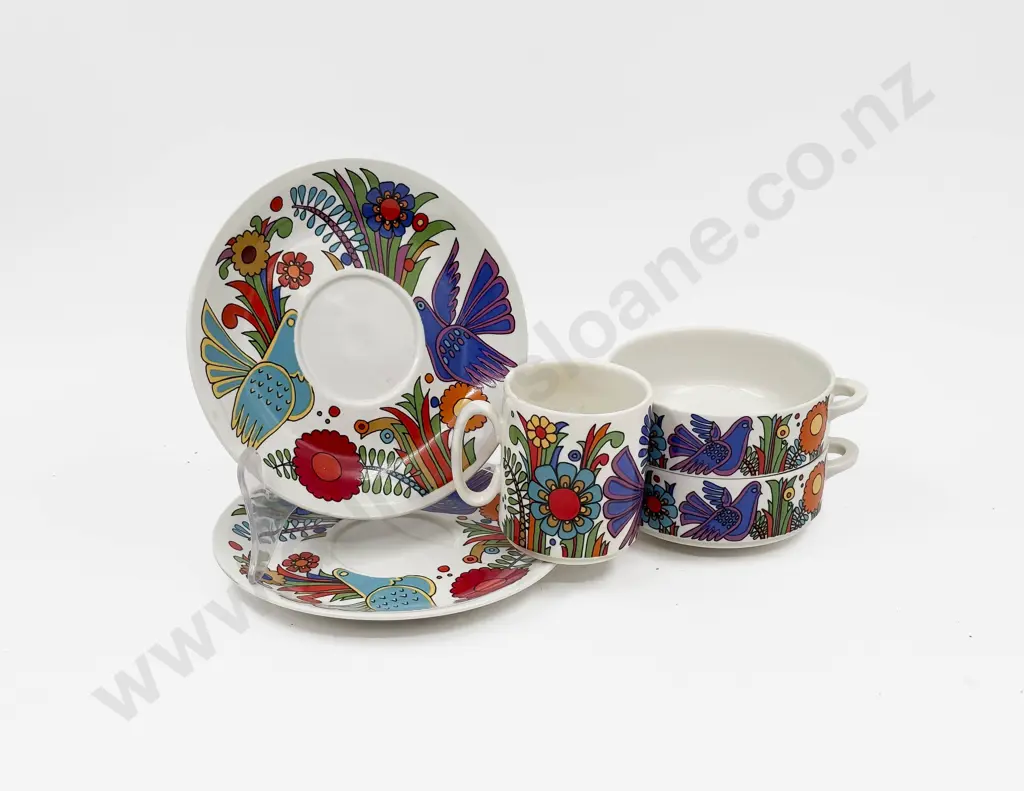 Villeroy & Boch "Acapulco" Pattern - Pair of Soup Bowls & Saucers with Mug Image 1++