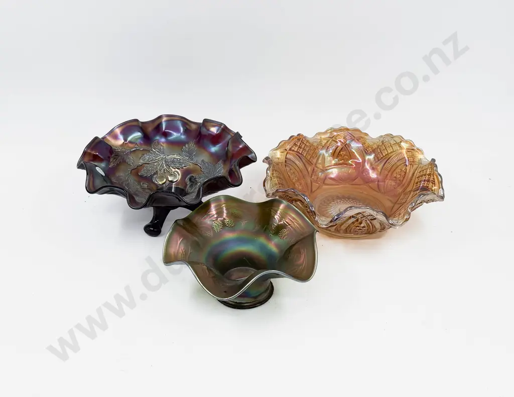 Three Pieces of Assorted Carnival Glass Image 1++