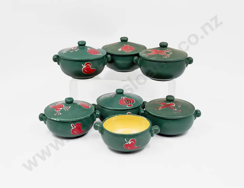 Qty of Vintage Japanese Ovenproof Lidded Soup Cups Image 1++