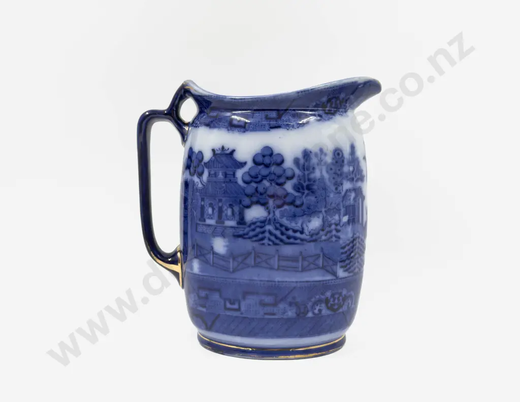 Doulton Burslem "Willow" Pattern Jug Image 1++