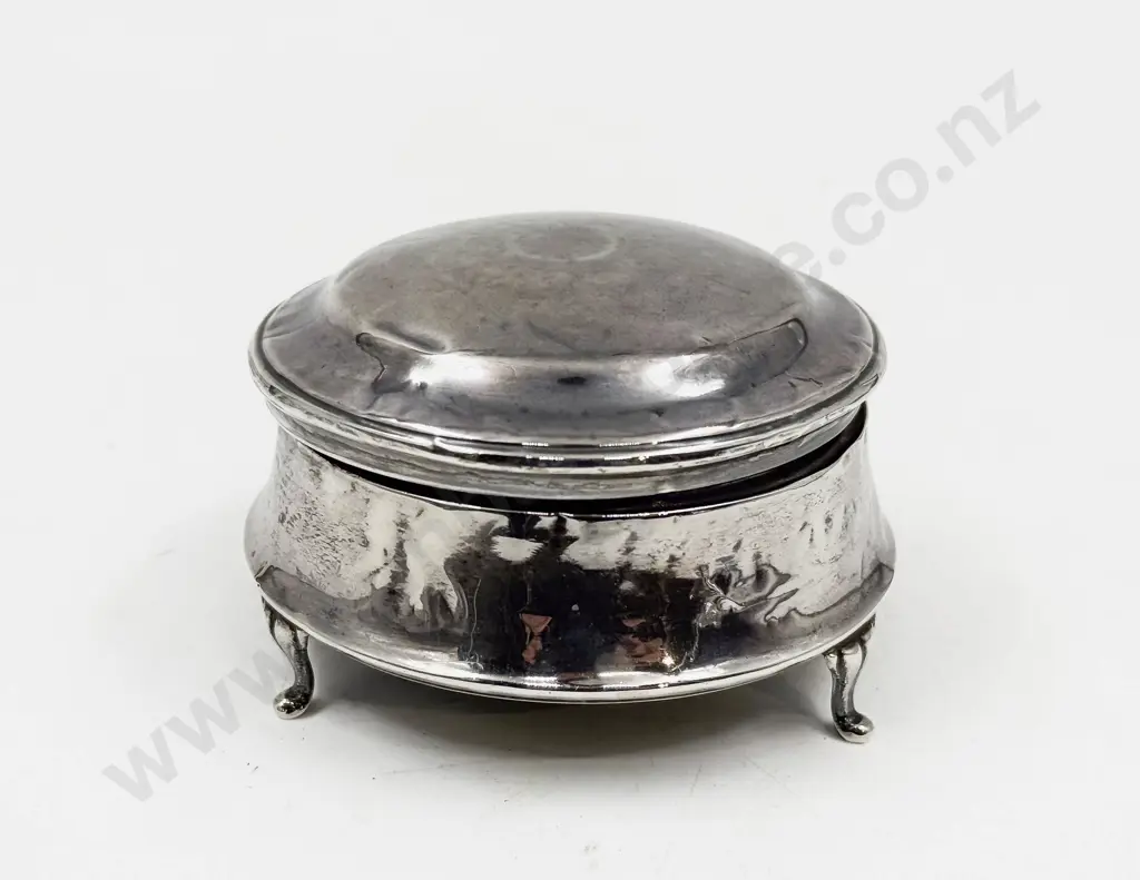 S/S Footed Jewellery Box Image 1++