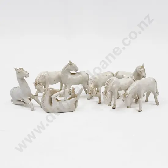 Set Of Eight Chinese Blanc De Chine Horses Of King Mu (Wang Mu) af
