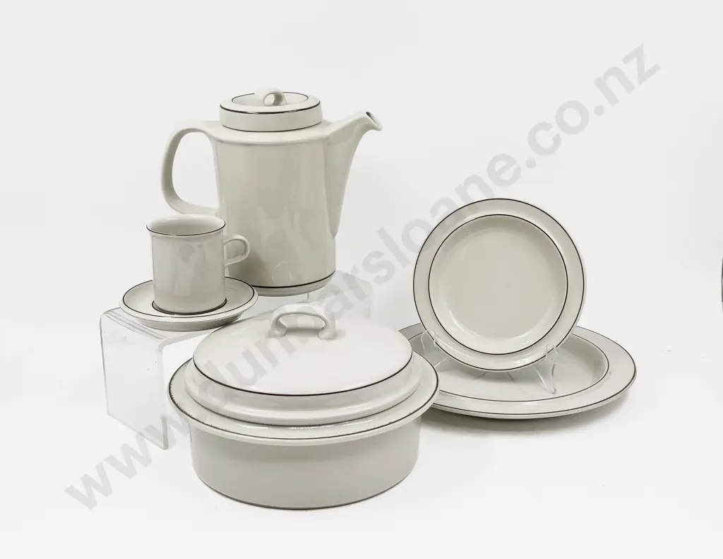Arabia Finland Dinner Set Image 1++