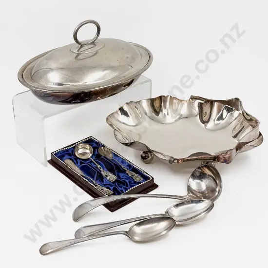 Boxed Three Piece Set of S/S Rose Handled Cutlery with Assorted S/P
