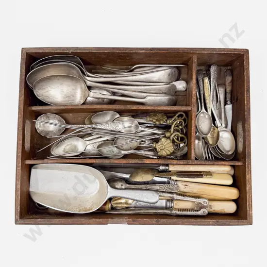 Qty of Assorted S/P Cutlery Etc