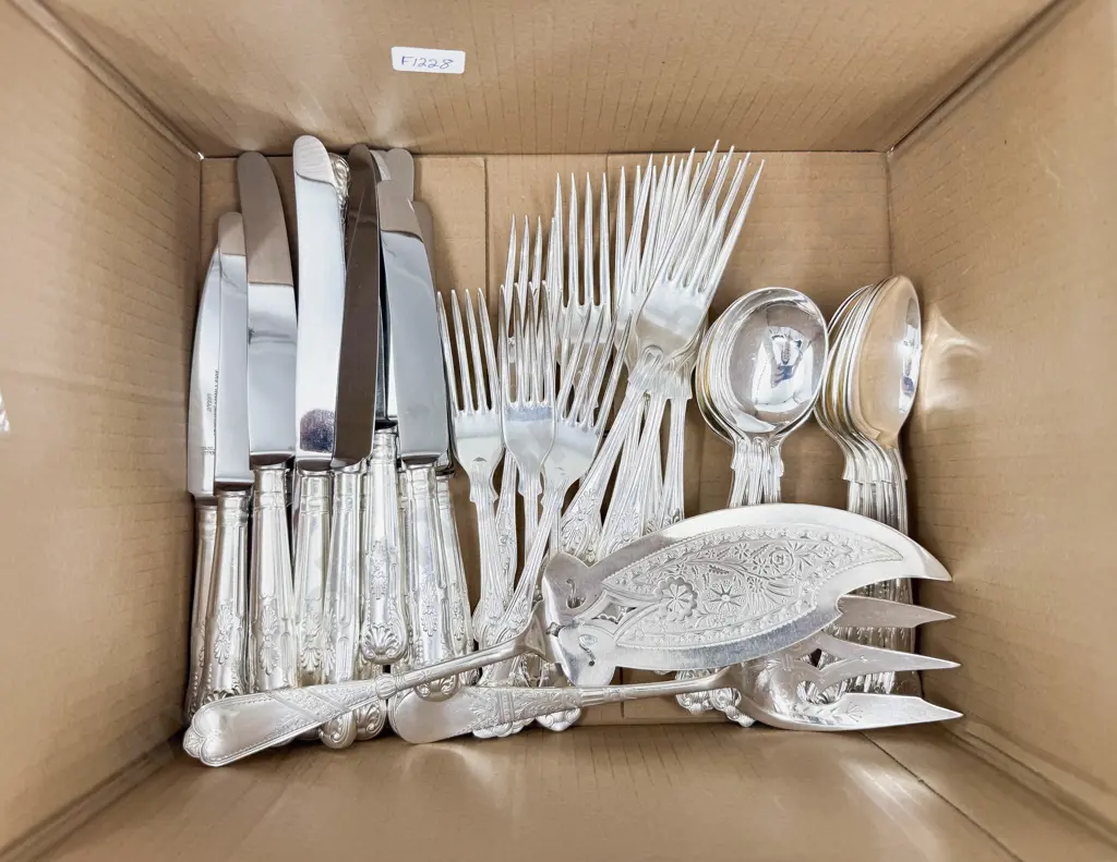 Qty of Mostly Kings Pattern Cutlery Image 1++