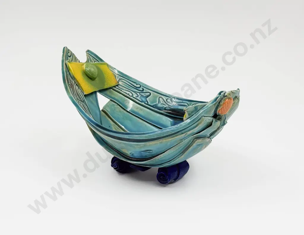 Katie Gold Stylized Oval Bowl Image 1++