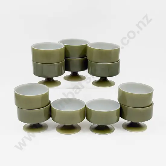 Twelve American C20th Glass Dessert Dishes