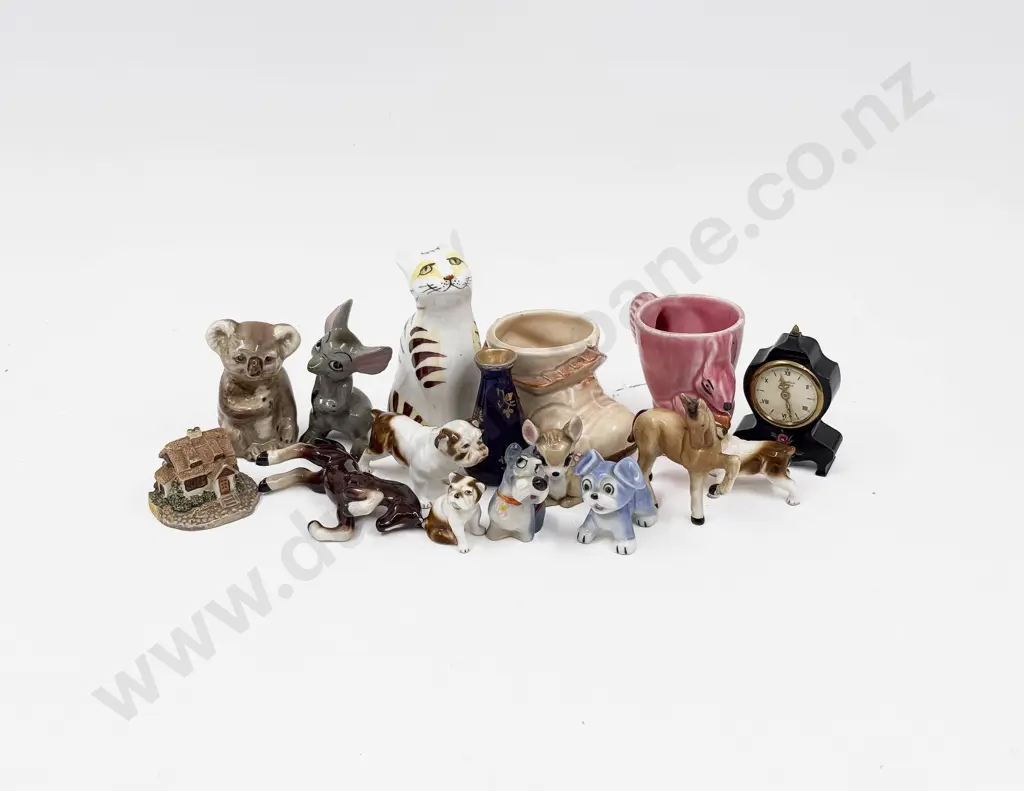 Small Qty of Assorted Animal Ornaments etc Image 1++
