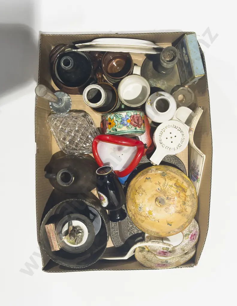 Box Qty of Assorted incl Fancy China Glassware etc Image 1++