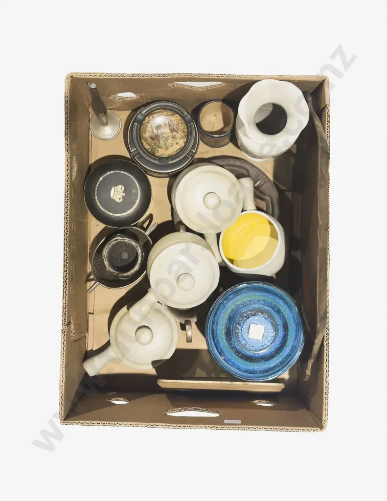 Box Qty of Assorted incl Pottery & Stoneware together with Italian Tray etc Image 1++