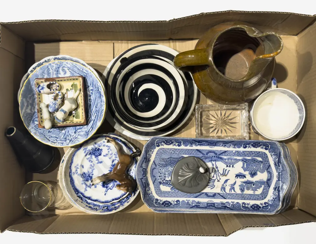 Box Qty of Assorted China & Ornaments etc Image 1++