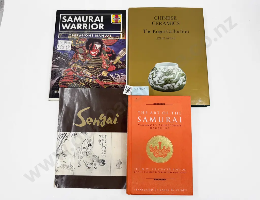 Two Samurai Reference Volumes & Others Image 1++