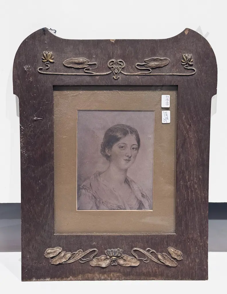 Art Nouveau Framed Portrait Print Image 1++