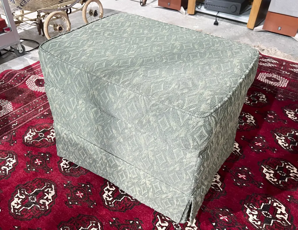 Upholstered Ottoman Image 1++