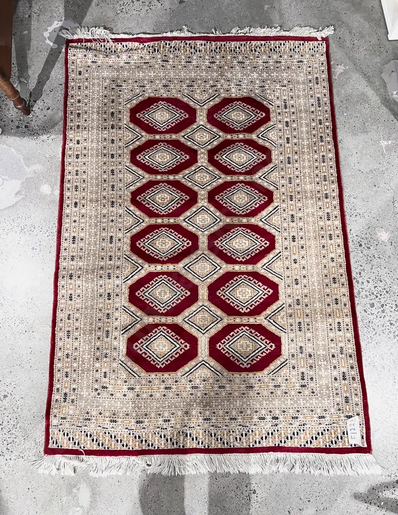 Persian Floor Rug Image 1++