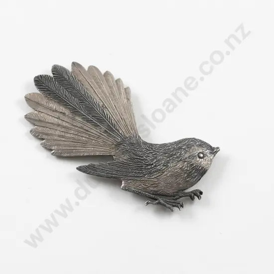 NZ Jeweller Peter McKay S/S Fantail Brooch