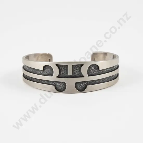 NZ Jeweller Hanne Eriksen Mapp S/S Hand Carved Cuff Bangle