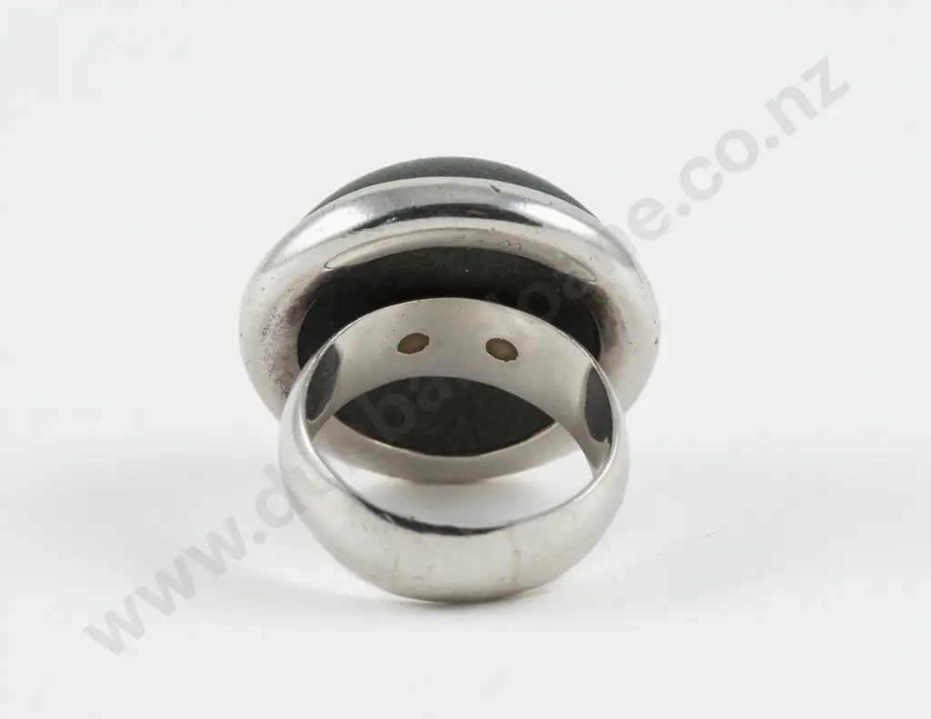 NZ Jeweller Warwick Freeman Single Stone Argillite Dome Ring Image 1++