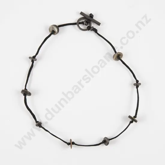 NZ Jeweller Martyn Milligan Paua Shell Disc Necklace