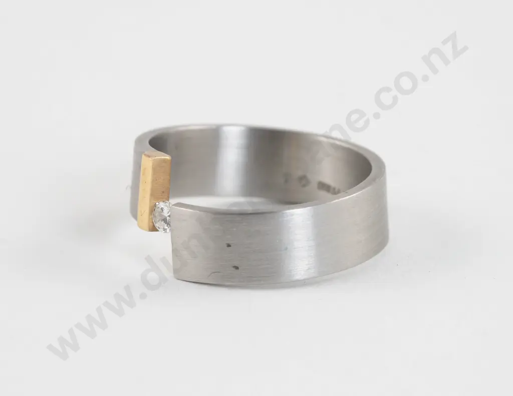 Platinum and 18ct Gold Single Stone Diamond Band Ring Image 1++