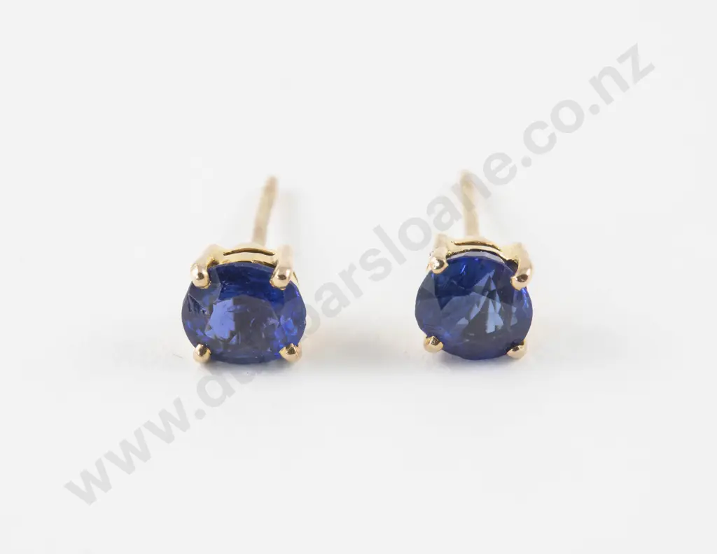 Pair 18ct Single Stone Sapphire Stud Earrings Image 1++