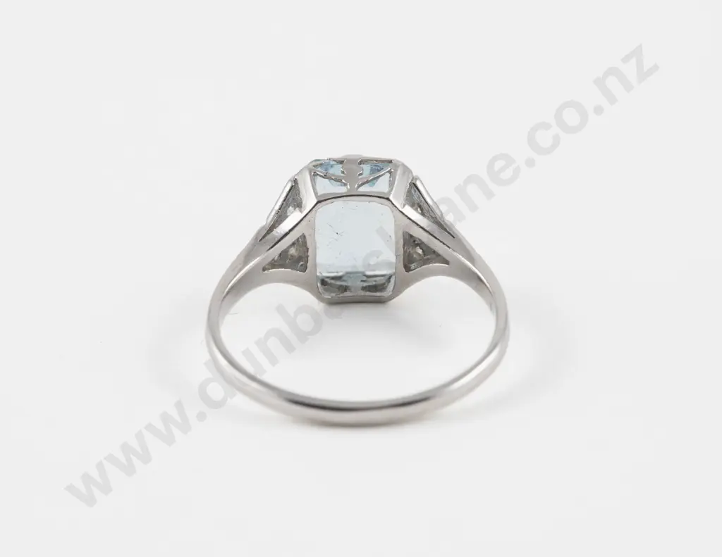 18ct White Gold Seven Stone Diamond and Aquamarine Dress Ring Image 1++
