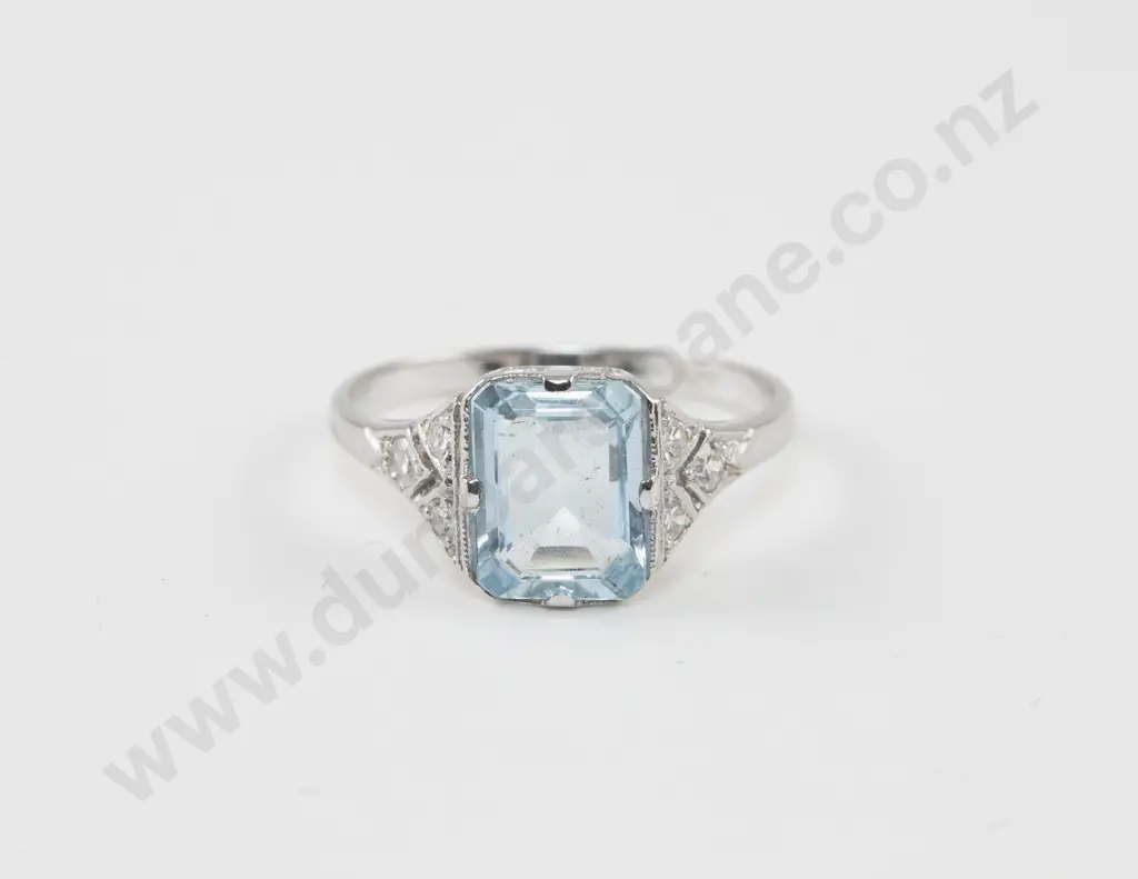 18ct White Gold Seven Stone Diamond and Aquamarine Dress Ring Image 1++