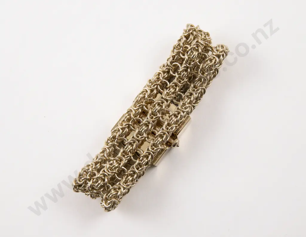 9ct Fancy Link Bracelet Image 1++