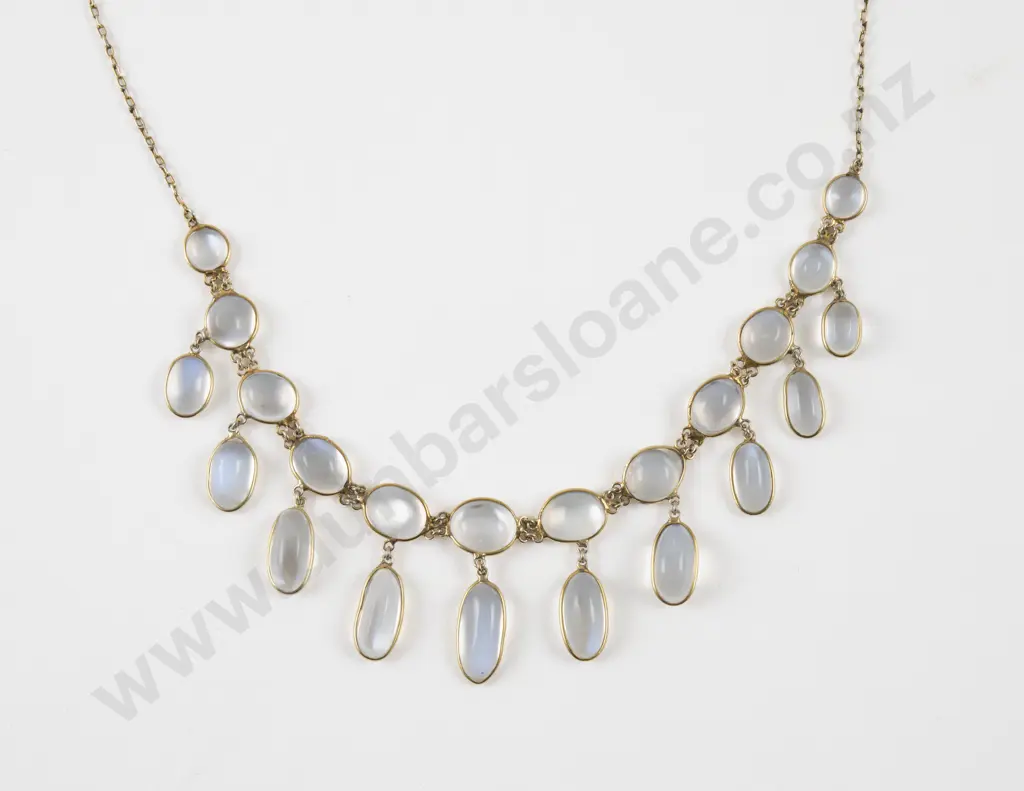 Vintage 9ct Moonstone Necklace Image 1++