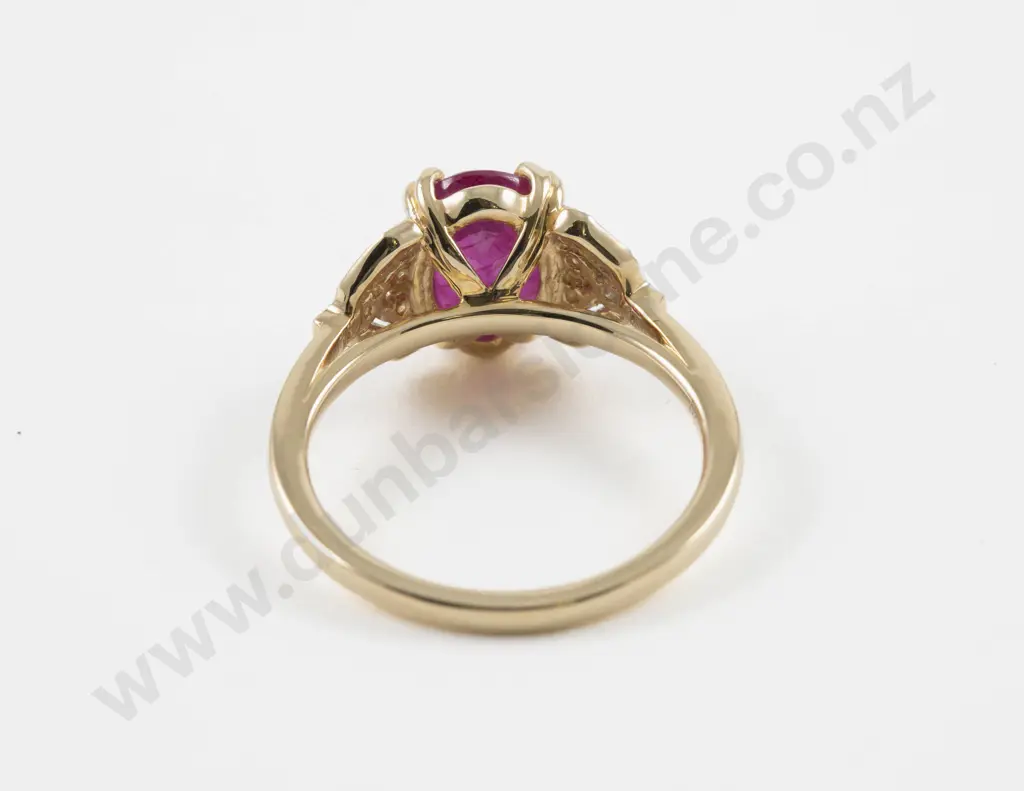 14ct 21Stone Diamond and Ruby Ring Image 1++