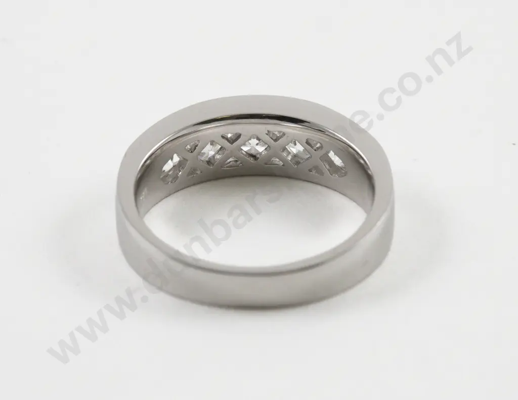 18ct White Gold Five Stone Diamond Ring Image 1++