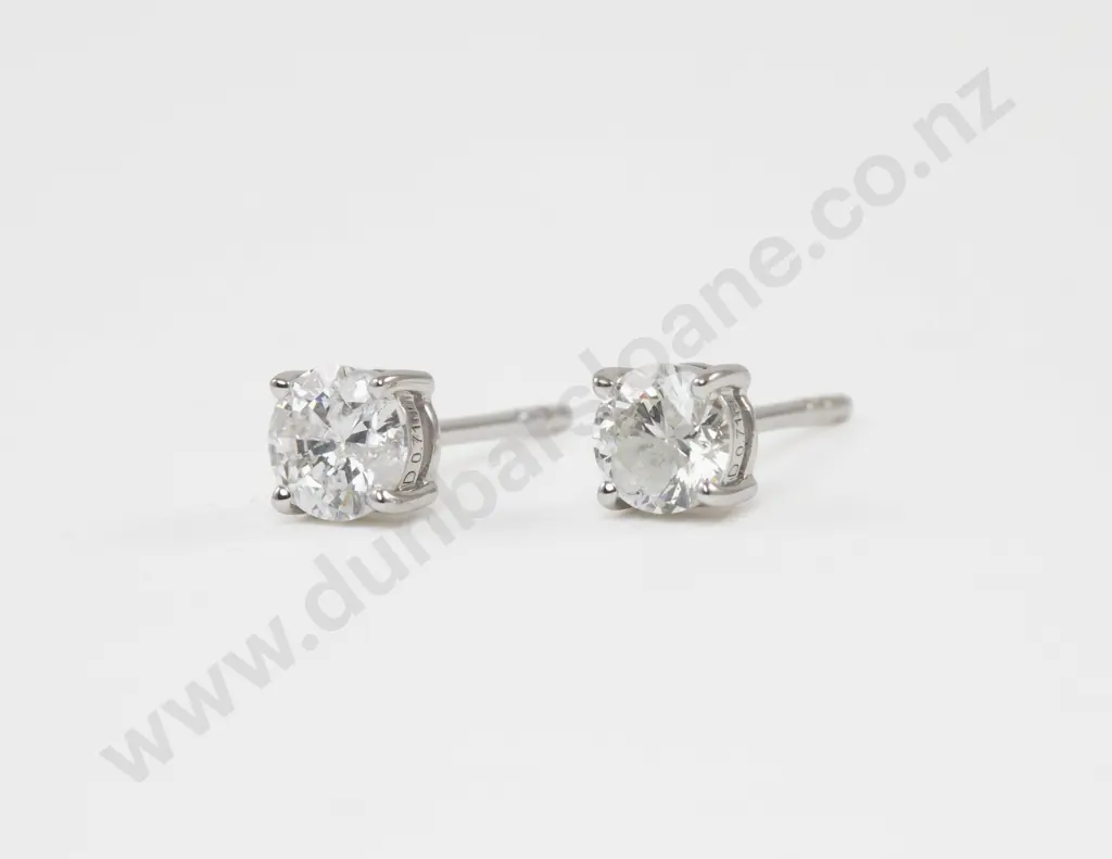14ct White Gold Single Stone Diamond Stud Earrings Image 1++