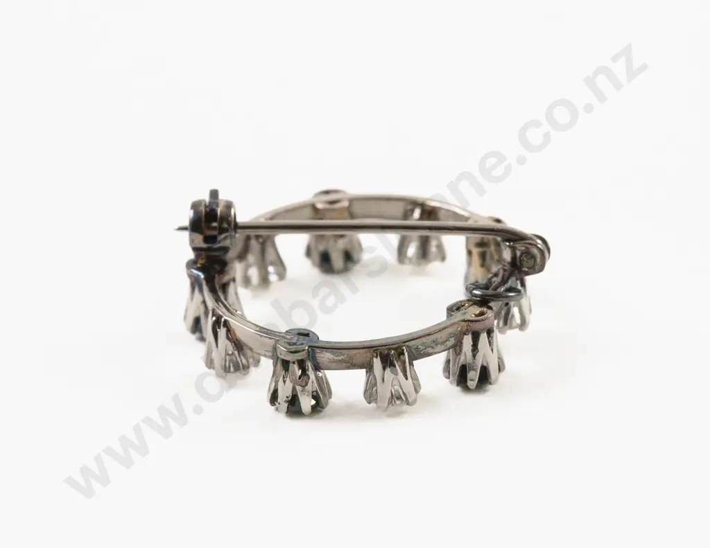 18ct White Gold Ten Stone Diamond and Sapphire Brooch Image 1++