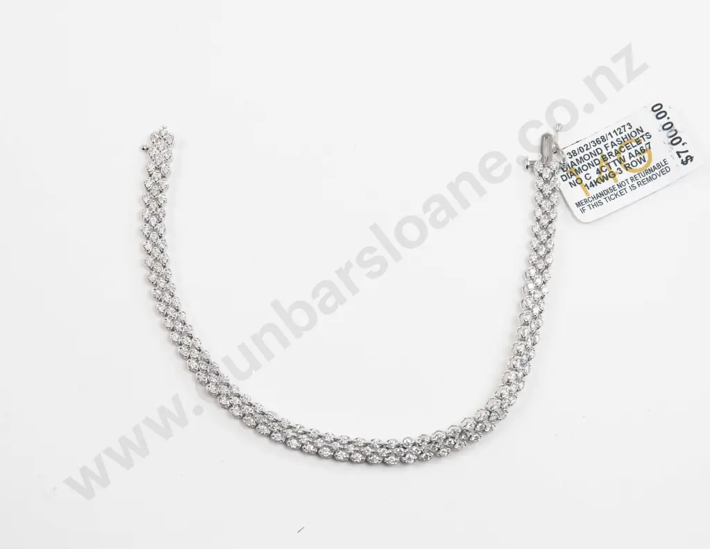 Macy & Co. New York 14ct White Gold 157Stone Dimaond Tennis Bracelet Image 1++