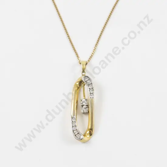 14ct Twelve Stone Diamond Pendant