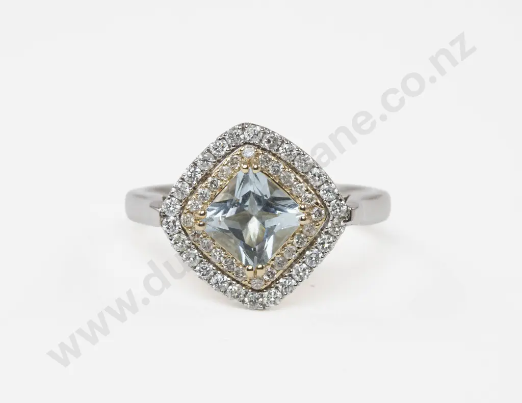 14ct White and Yellow Gold 51Stone Diamond and Aquamarine Cluster Ring Image 1++
