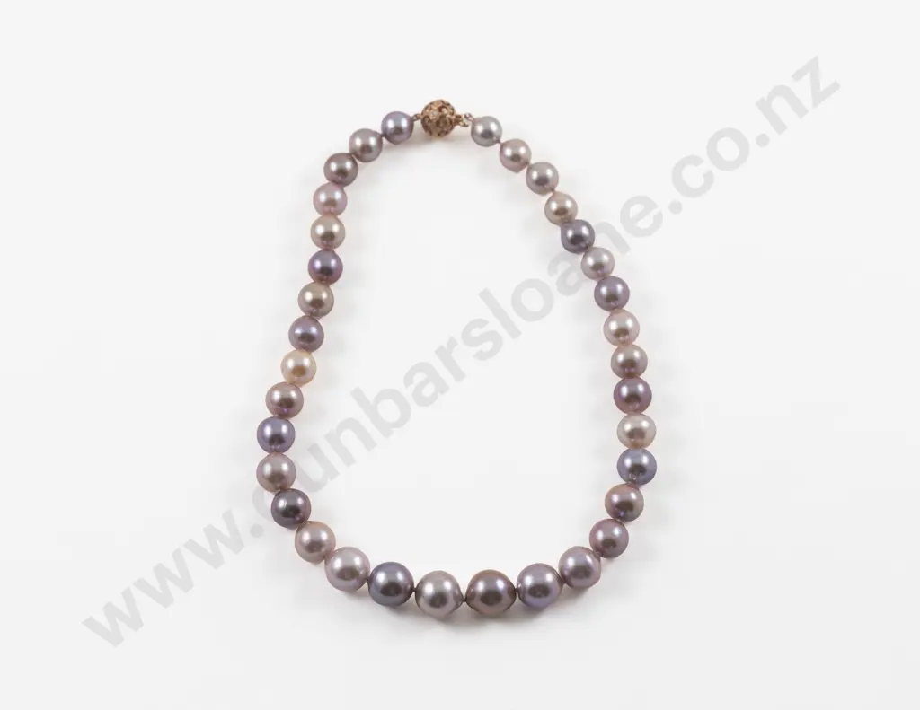 Single Strand Slightly Graduated Fresh Water Necklace Image 1++