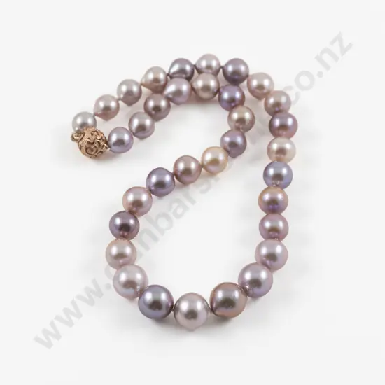 Single Strand Slightly Graduated Fresh Water Necklace