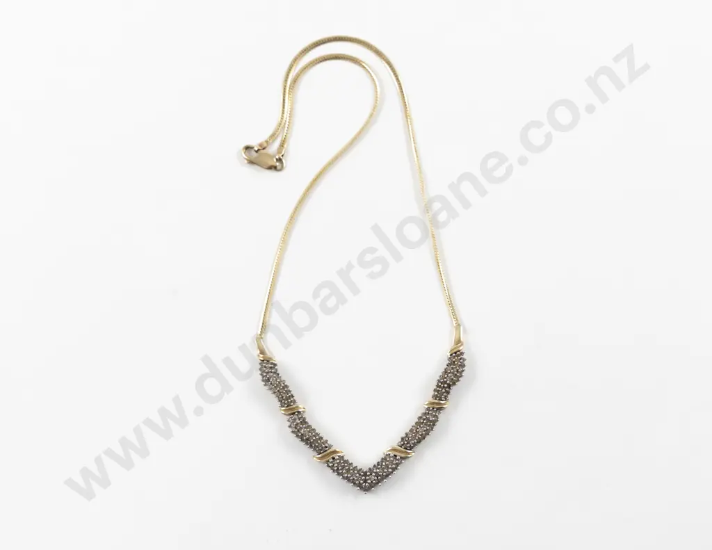10ct 151Stone Diamond Cluster Necklace Image 1++