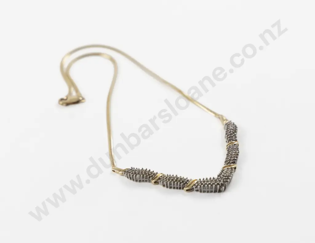 10ct 151Stone Diamond Cluster Necklace Image 1++