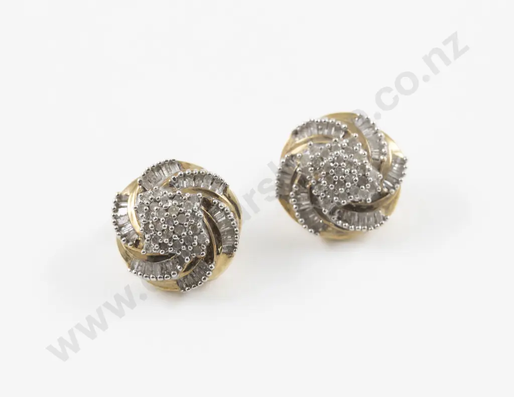 Pair 10ct 60Stone Diamond Stud Earrings Image 1++