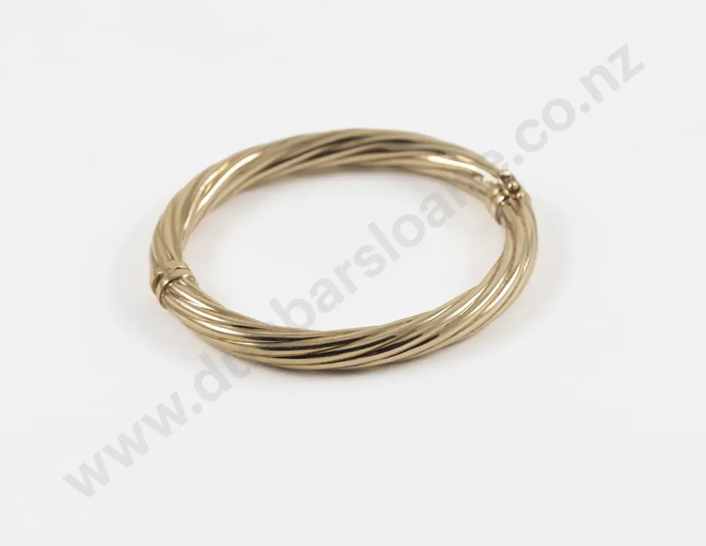 9ct Fancy Hinged Snap Bangle Image 1++