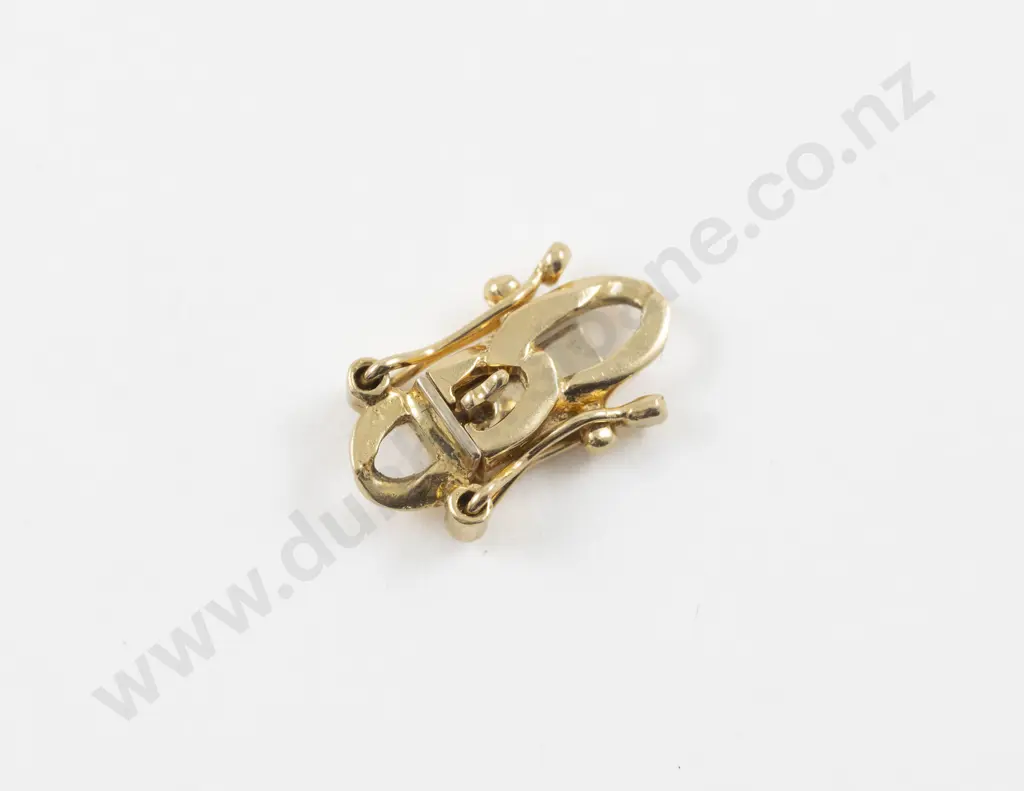 18ct Gold Clasp Image 1++