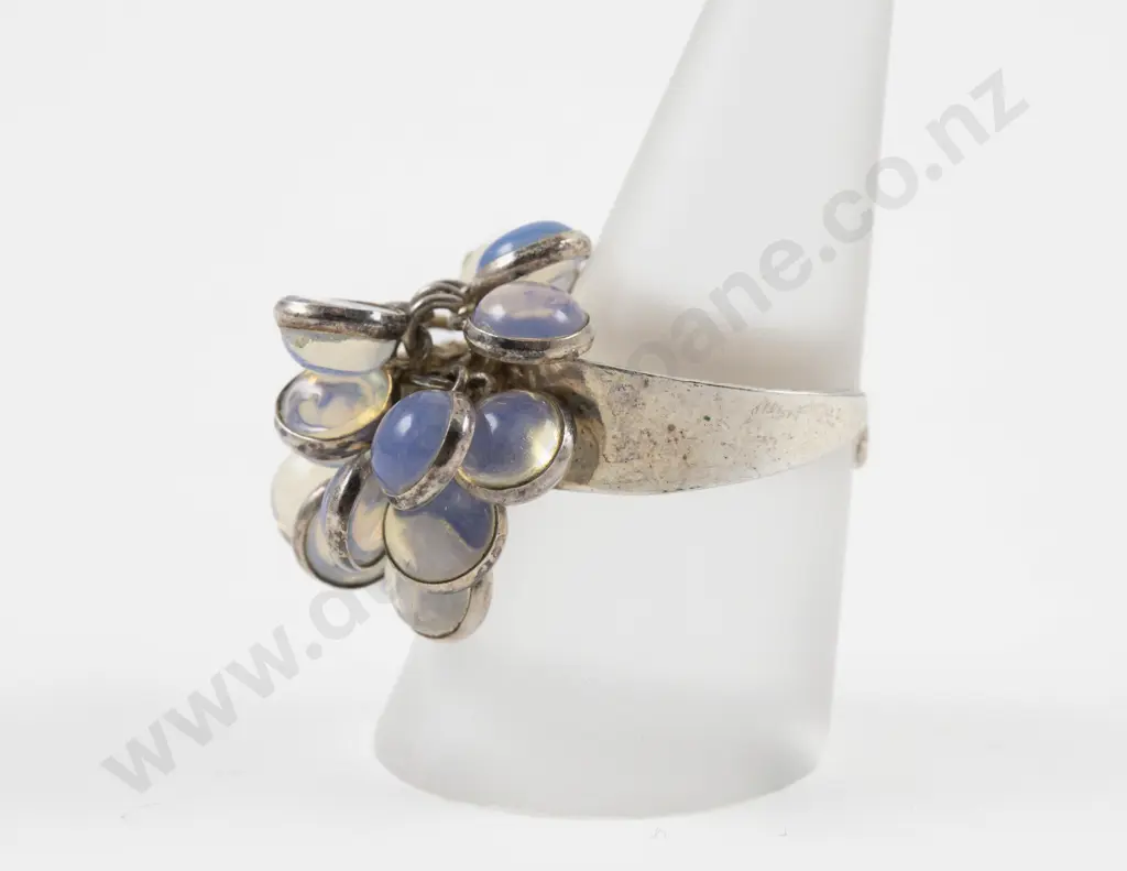 S/S Moonstone Floral Cluster Dress Ring Image 1++