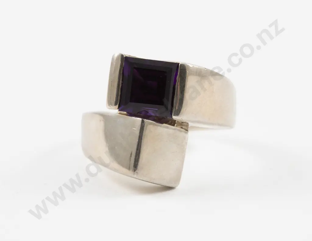 S/S Single Stone Amethyst Dress Ring Image 1++