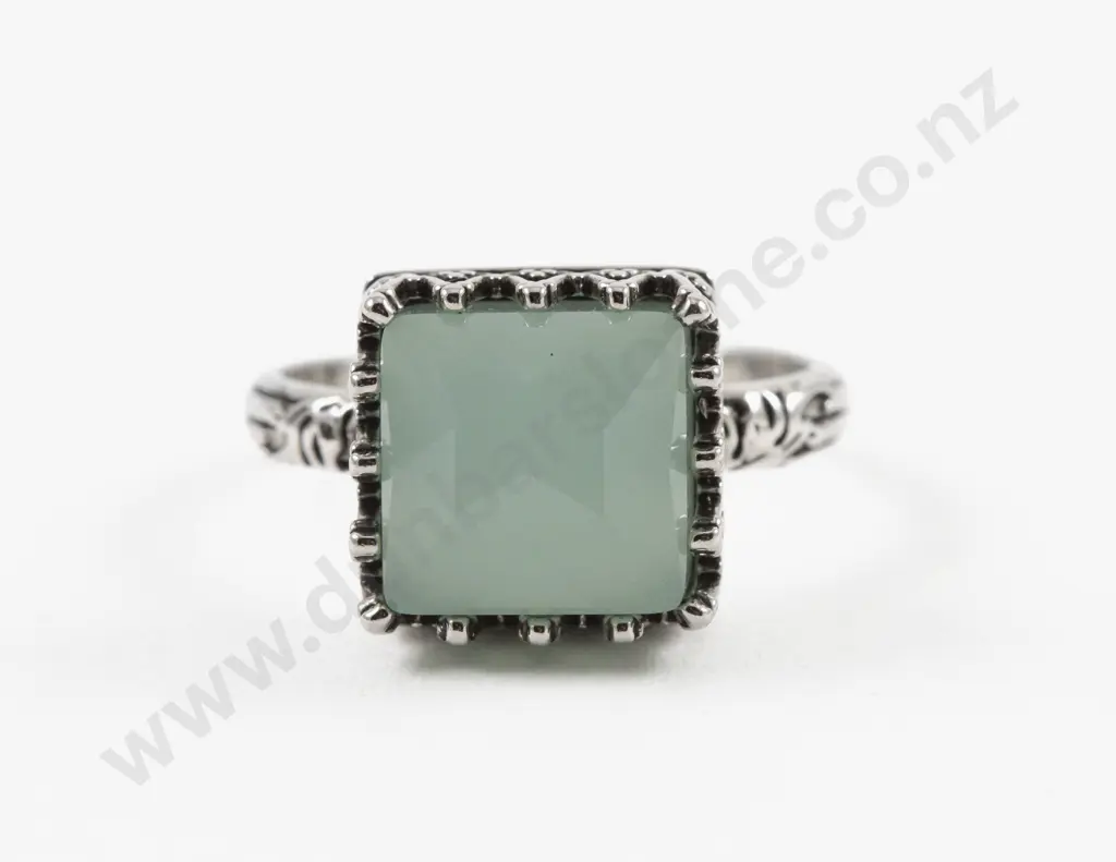 S/S Single Green Gem Stone Ring Image 1++
