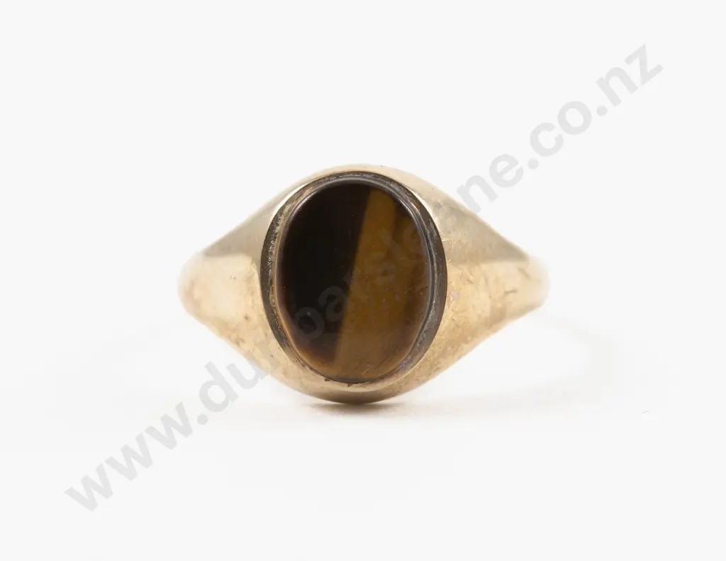 9ct Single Stone Tiger Eye Signet Style Ring Image 1++